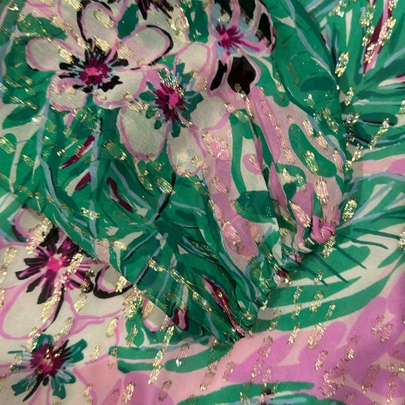 Lilly Pulitzer Blouse - Picture 4 of 9